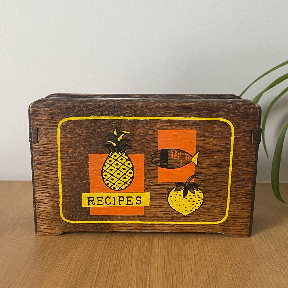 Vintage Mid-Century Wooden Recipe Card Holder Box